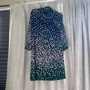 Gradient bell sleeve dress